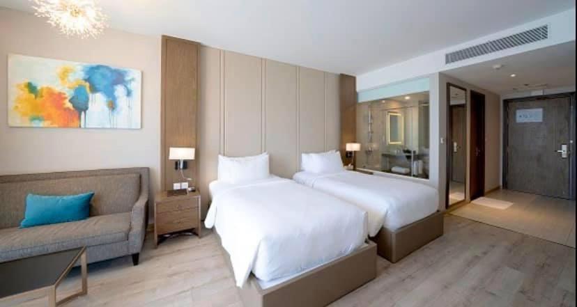 Kn Panorama Beachfront Condotel Nha Trang Exterior photo